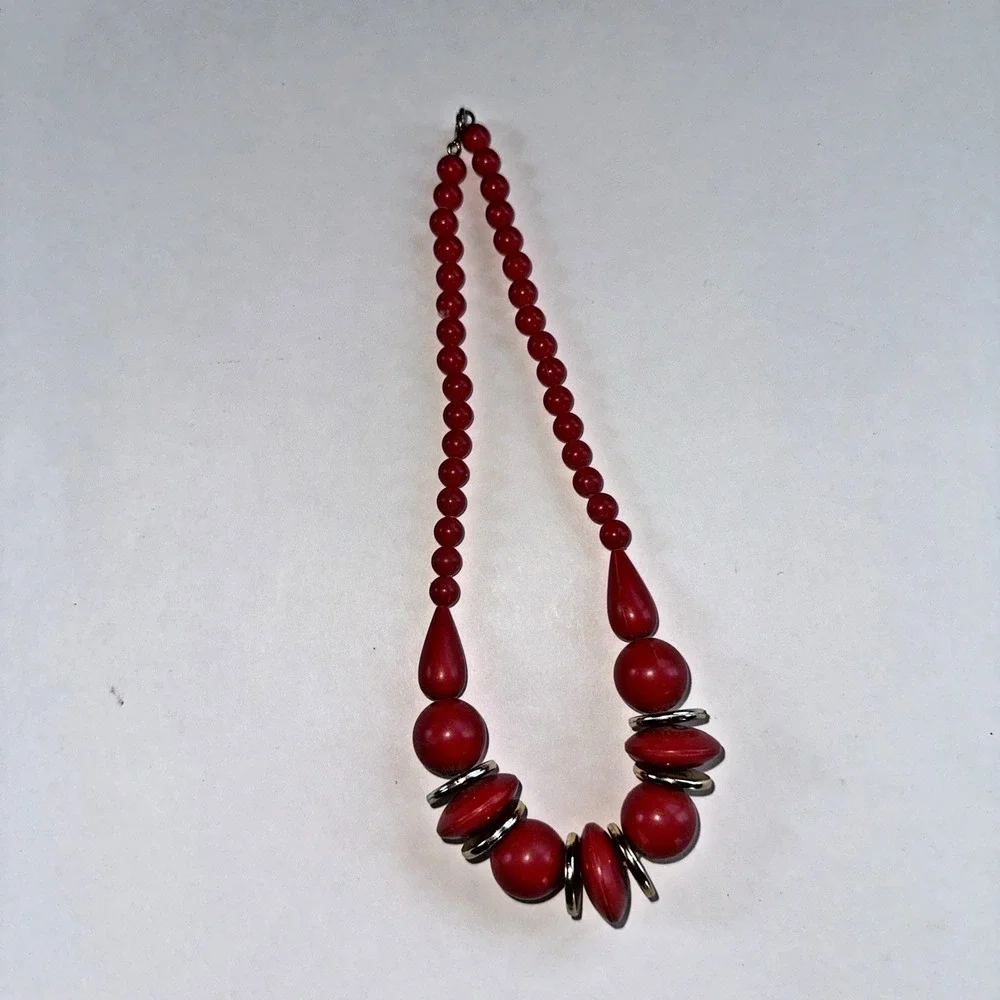 Unbranded Graduated Bead Necklace Women 22